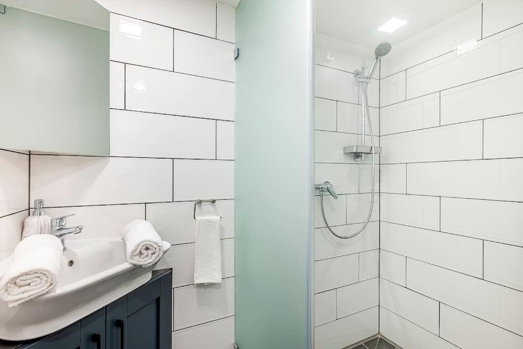 Brenda Design Home Budapest Bagian luar foto